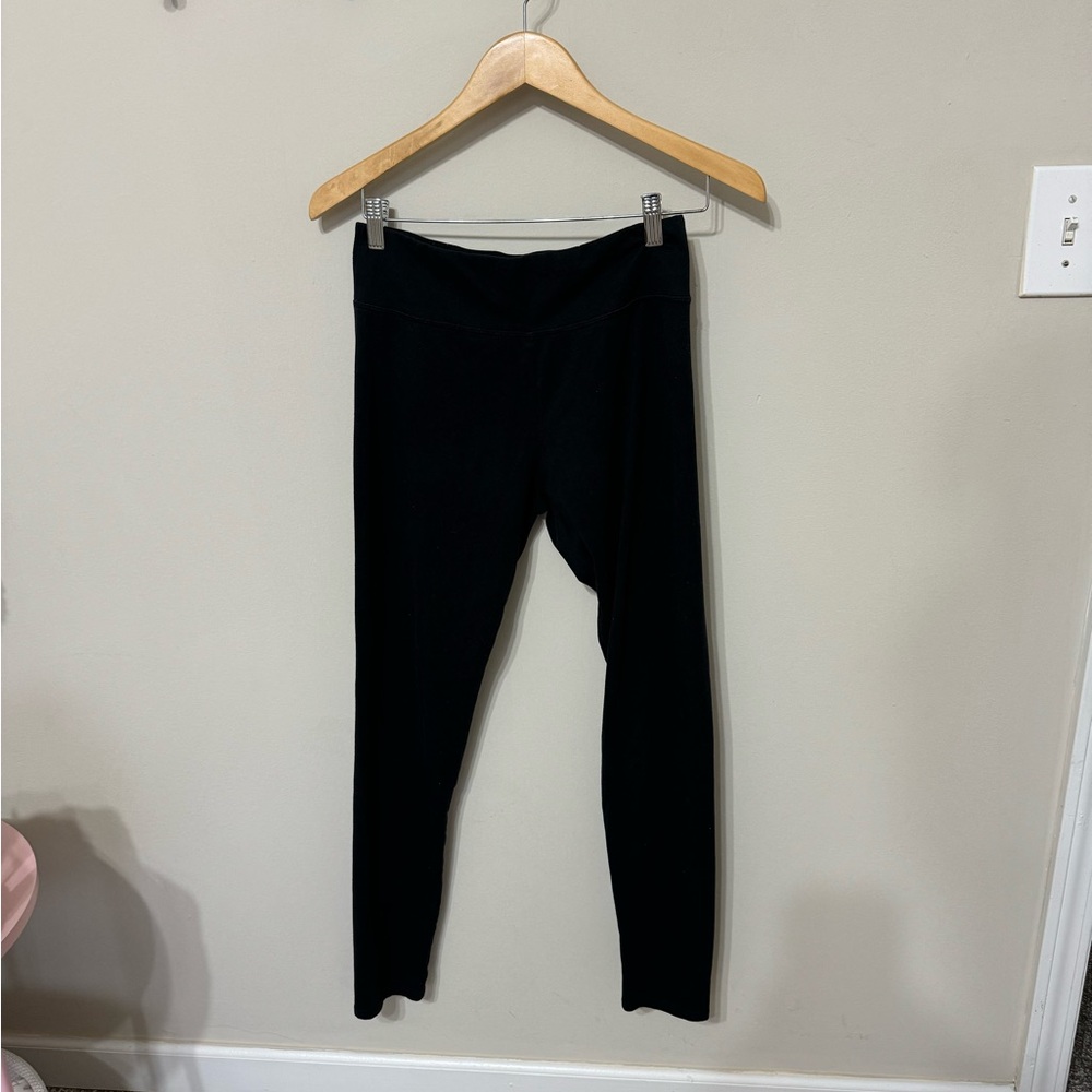 *SOLD Black Aerie Leggings